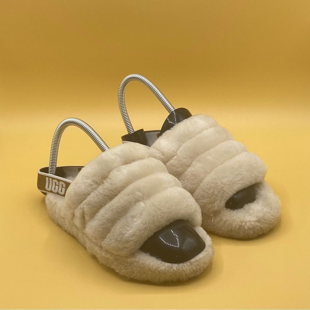 UGG Cream‎ Slippers with Fluffy Upper and Slingback Strap